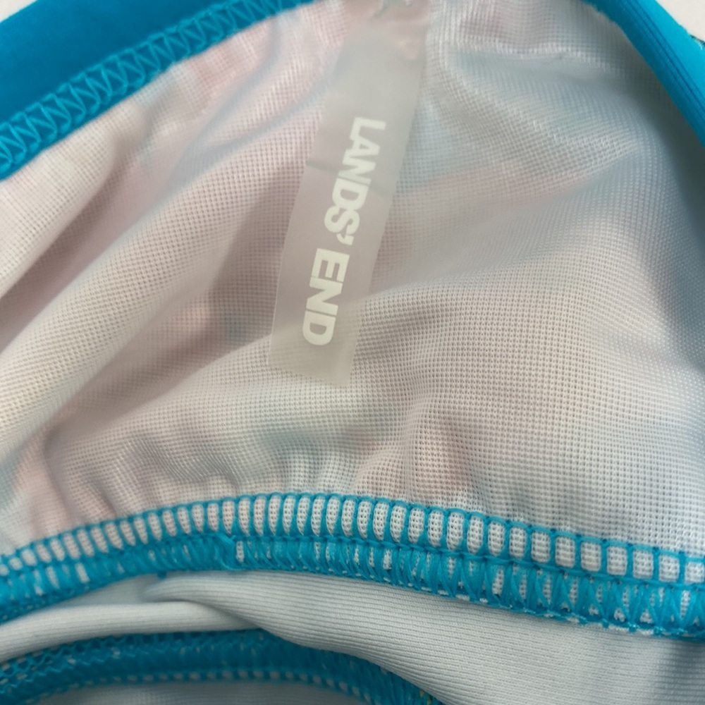 Land’s End Women’s One Piece Bathing Suit - Picture 4 of 8